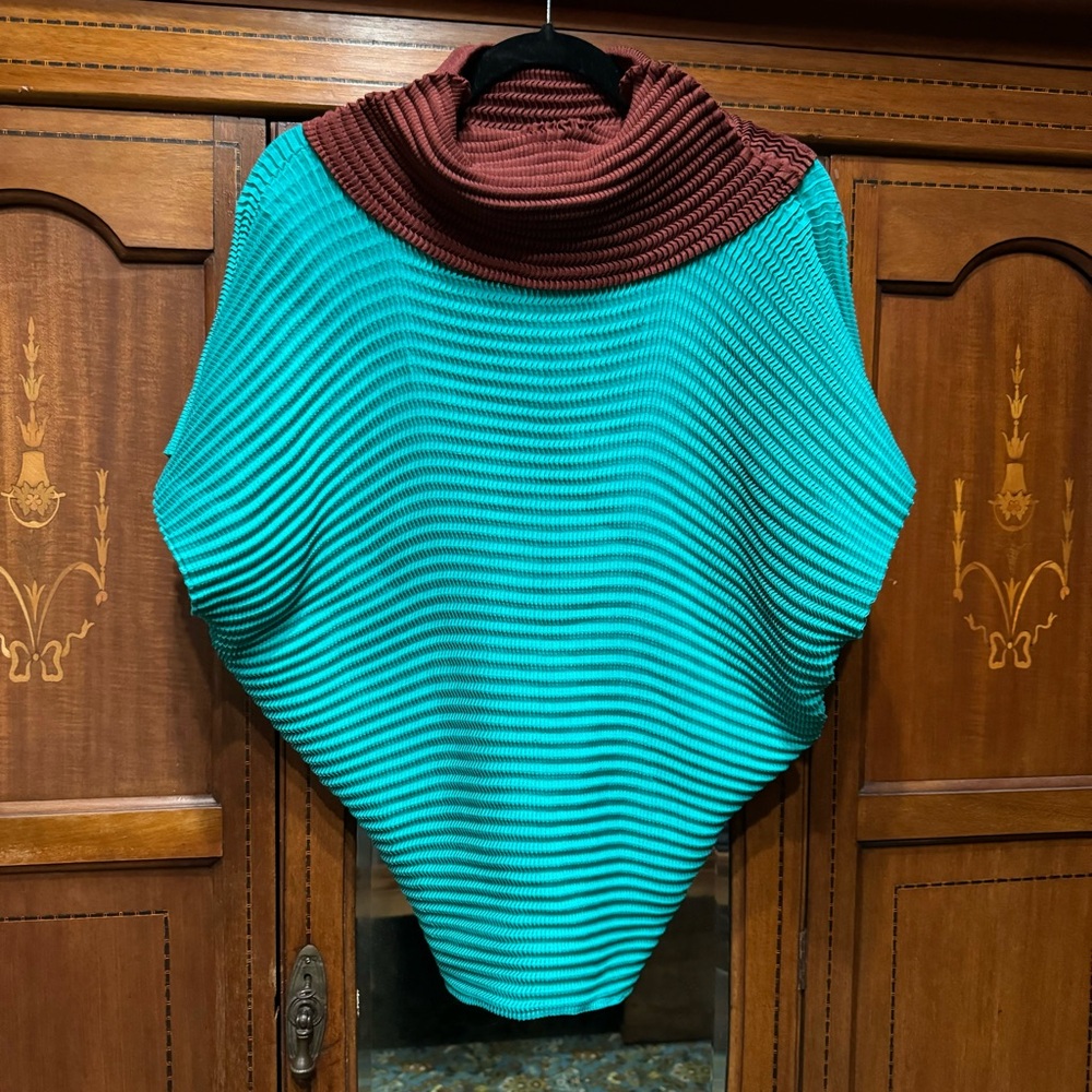 Issey Miyake Pleats Please colorful two tone cowl neck batwing top